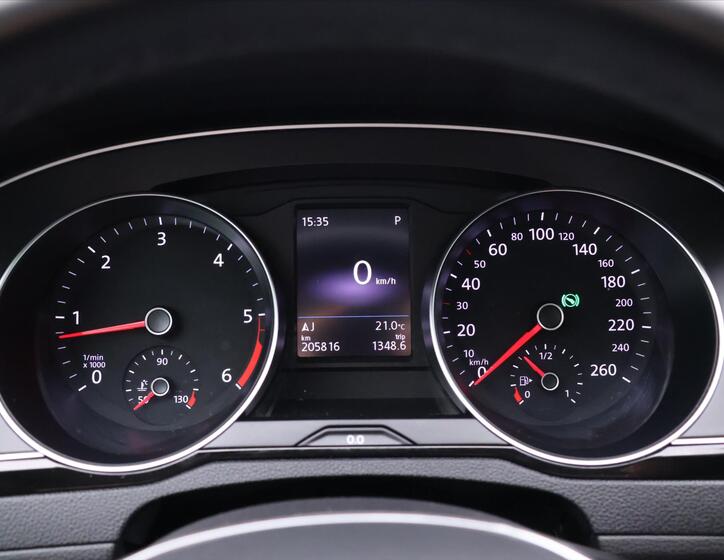 Volkswagen Passat 17
