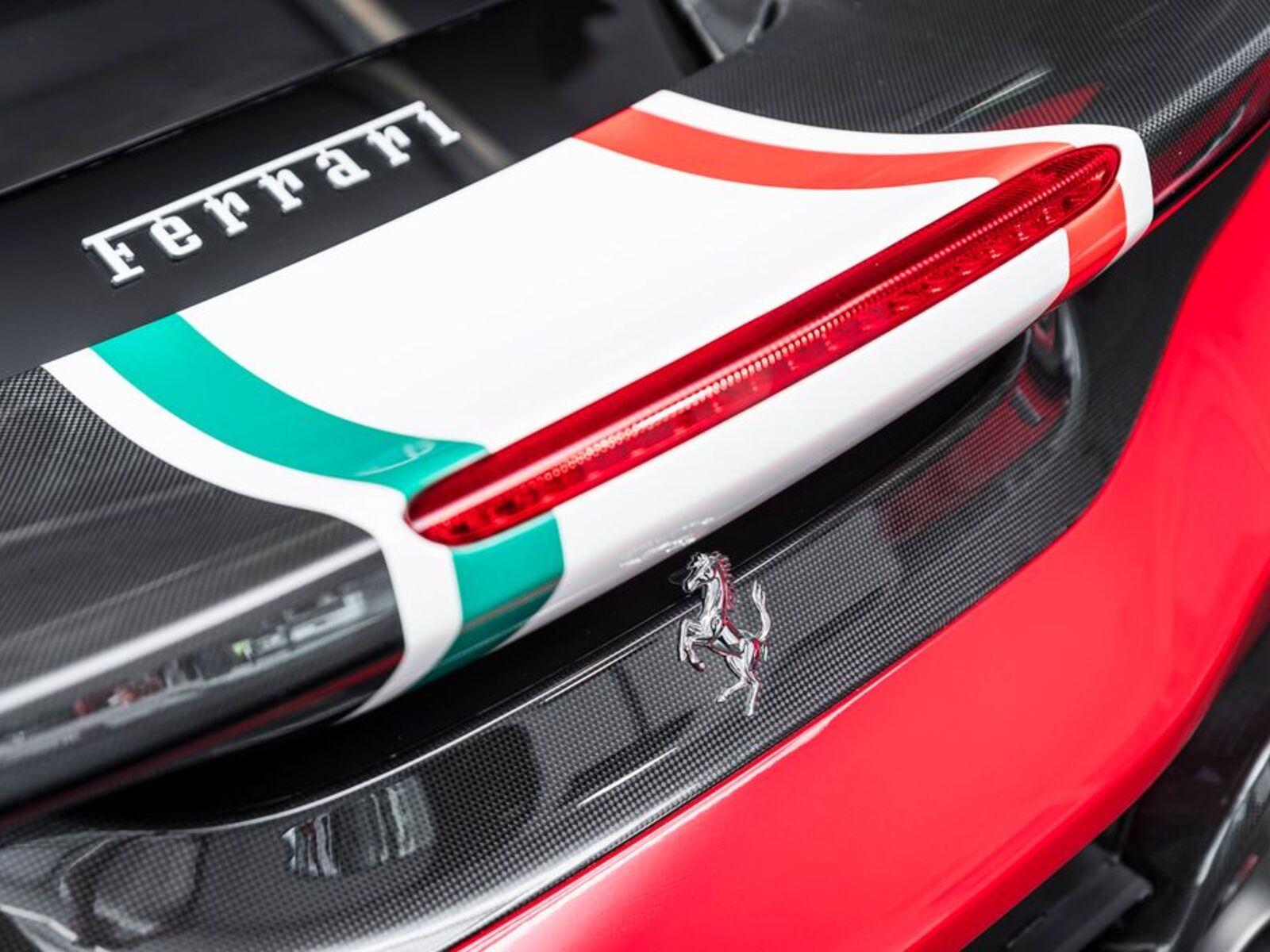 Ferrari 488 9