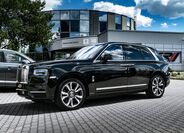 Rolls-Royce Cullinan 32