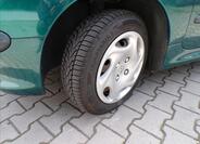 Peugeot 206 27