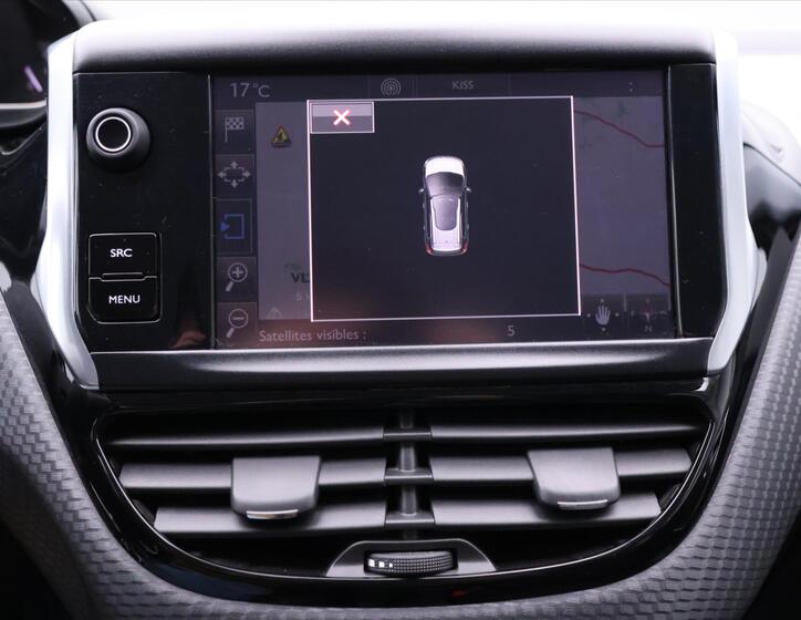 Peugeot 2008 23