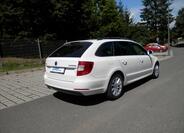 Škoda Superb 9