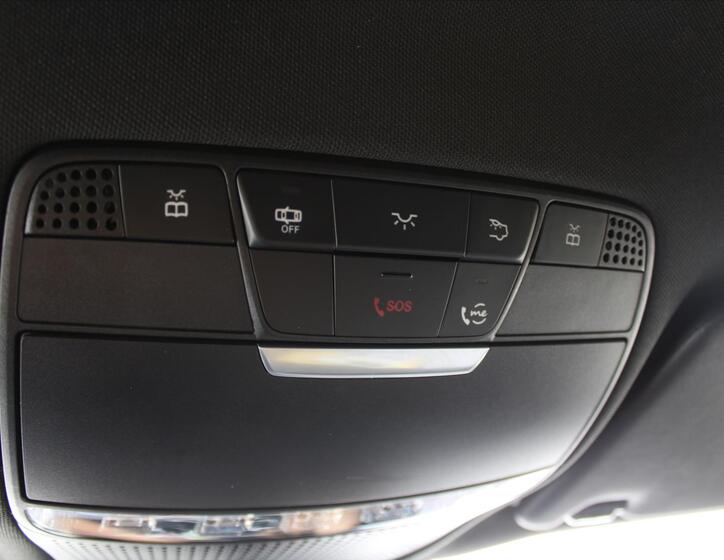 Mercedes-Benz GLC 27