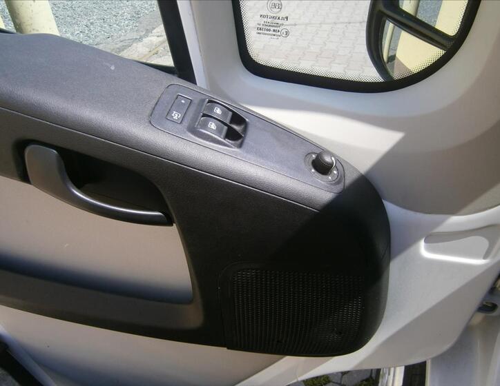 Peugeot Boxer 11
