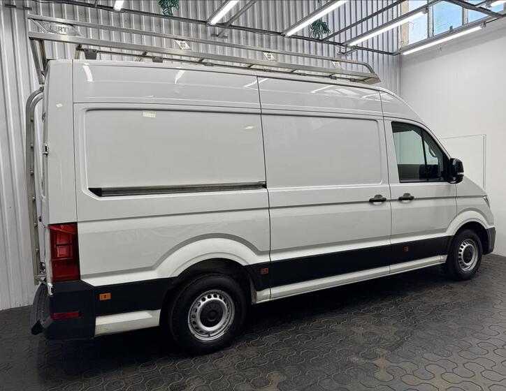 Volkswagen Crafter 9