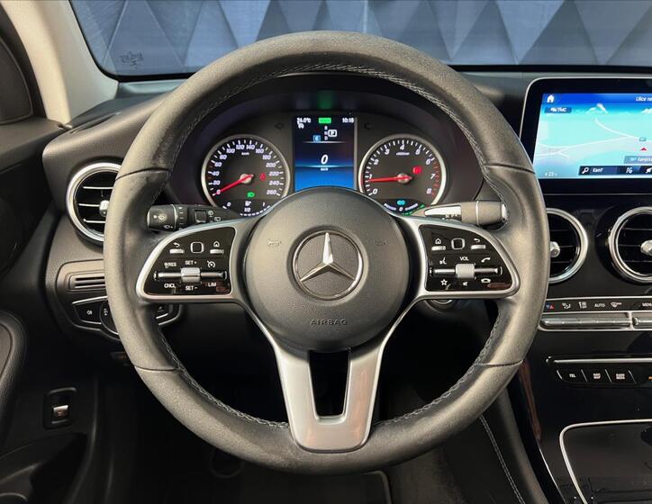 Mercedes-Benz GLC 13