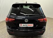 Volkswagen Tiguan 7