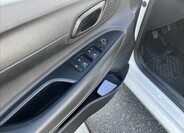 Hyundai i20 10