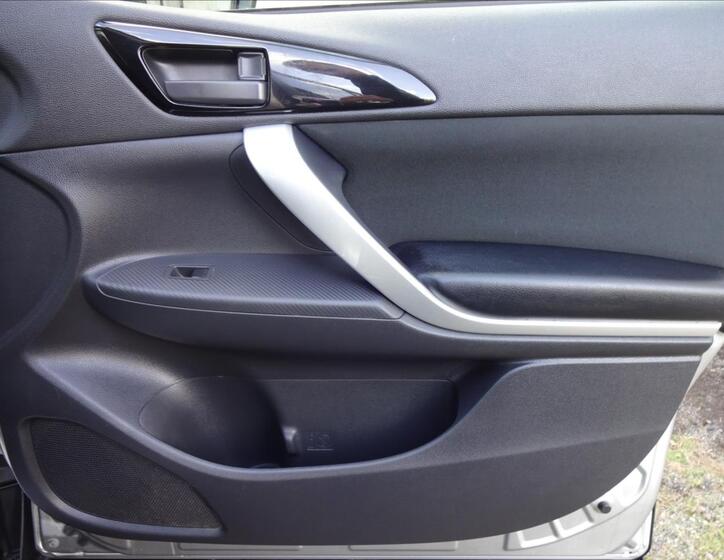 Mitsubishi Eclipse Cross 30