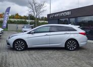 Hyundai i40 8