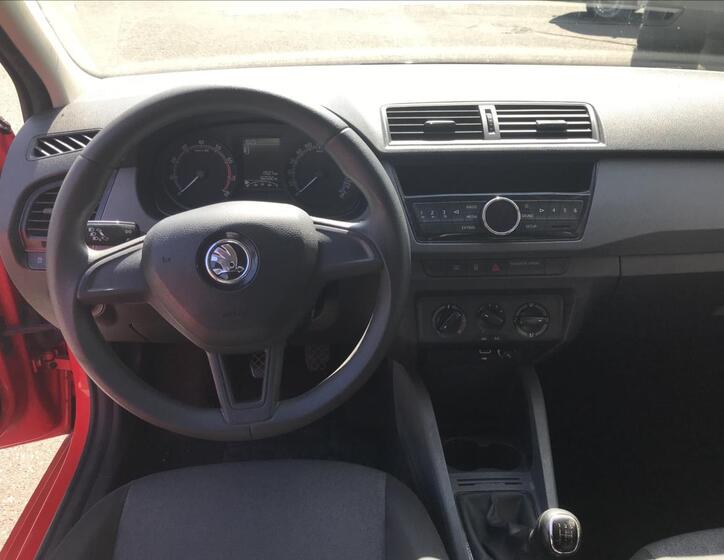 Škoda Fabia 10