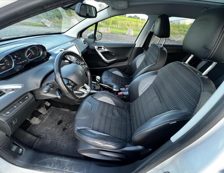 Peugeot 2008 18