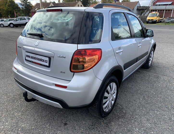 Suzuki SX4 5