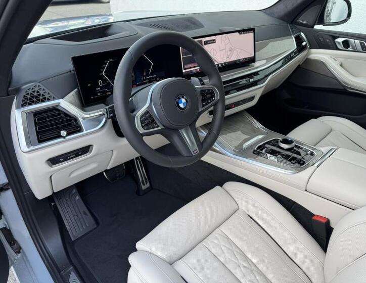 BMW X7 5