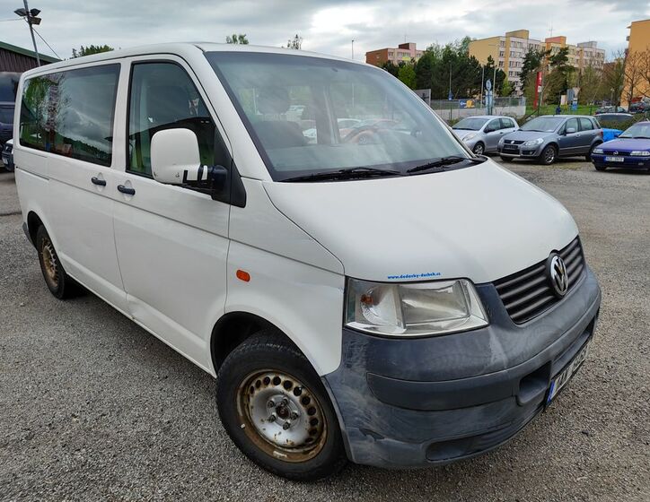 Volkswagen Transporter 12