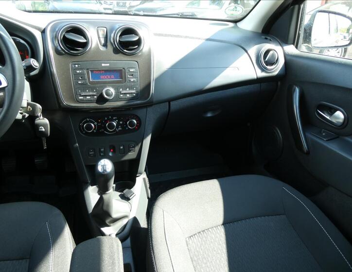 Dacia Logan 27