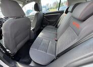 Volkswagen Golf 12