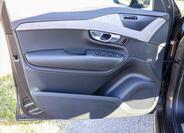 Volvo XC90 12