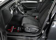 Volkswagen Passat 9