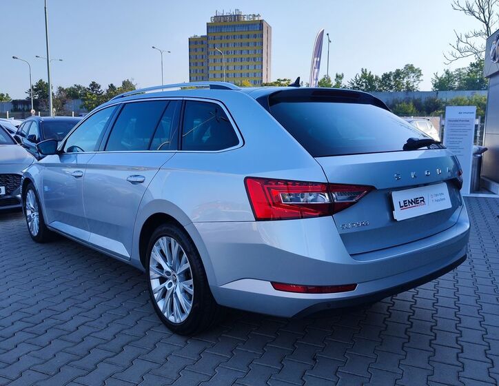Škoda Superb 7