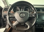 Škoda Superb 9