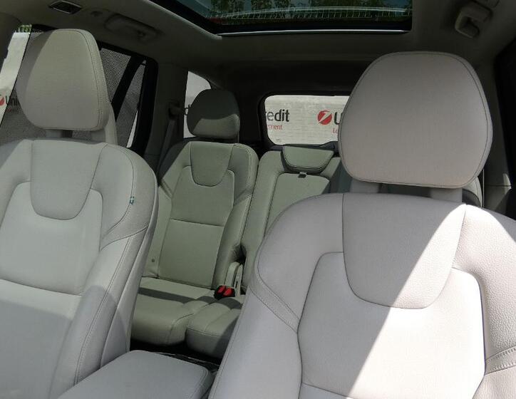 Volvo XC90 7