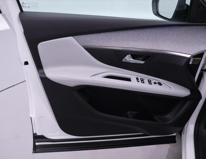 Peugeot 3008 11