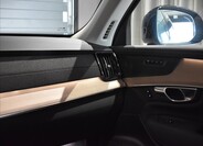 Volvo XC90 37