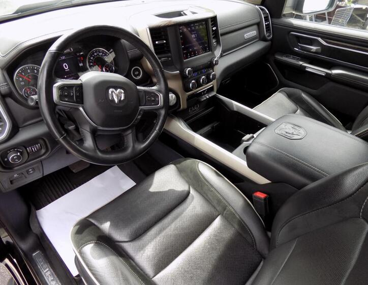 Dodge RAM 1500 12