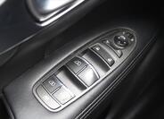Infiniti Q70 23