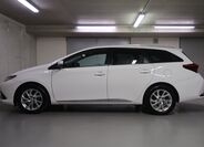 Toyota Auris 8