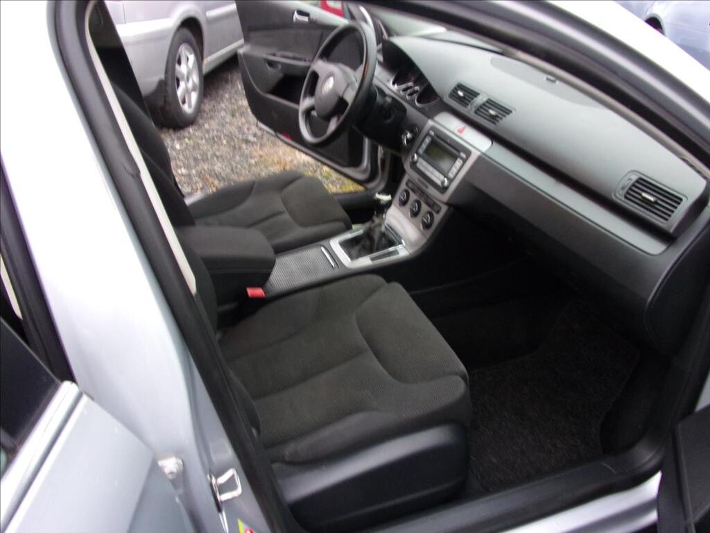 Volkswagen Passat 12