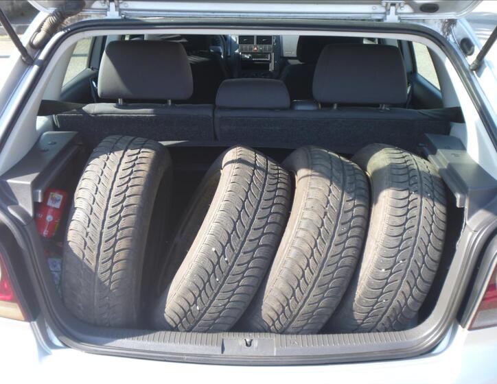 Volkswagen Polo 19