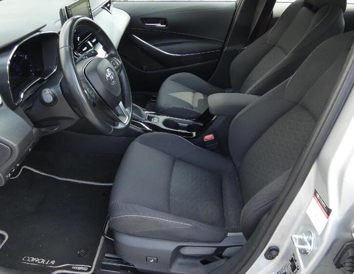 Toyota Corolla 19