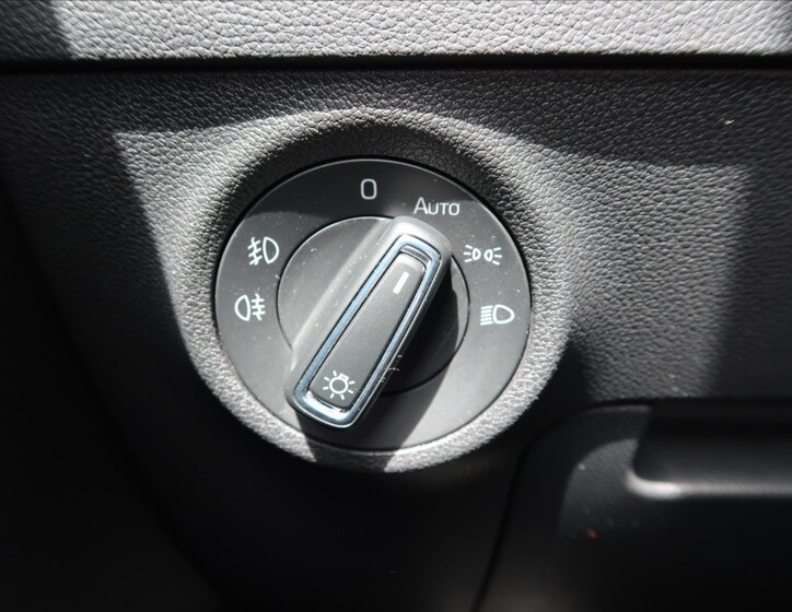 Škoda Karoq 16