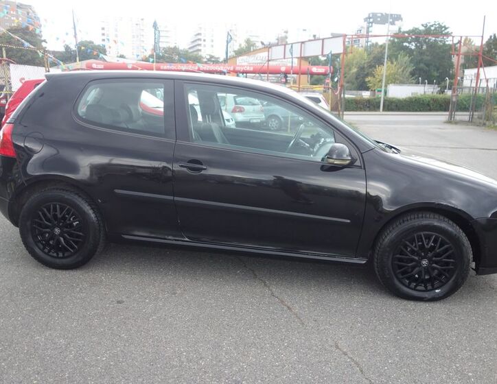 Volkswagen Golf 12