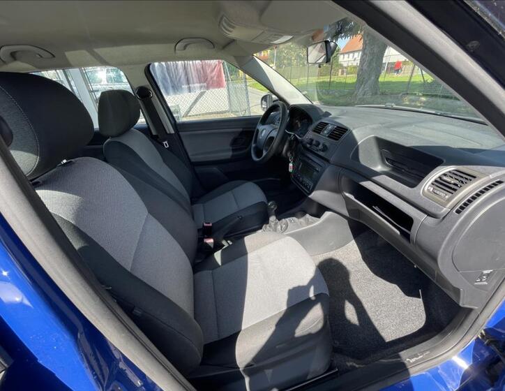 Škoda Fabia 27