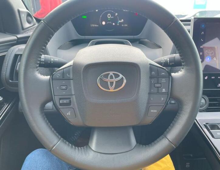 Toyota bZ4X 17