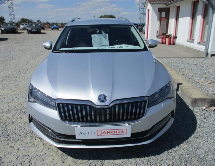 Škoda Superb 2