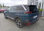 Peugeot 5008 10