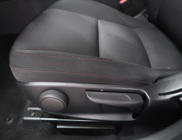 Mazda 3 17
