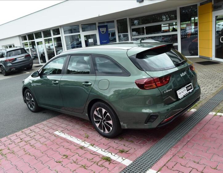 KIA Ceed 11