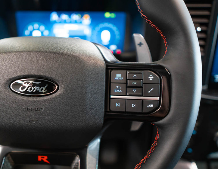 Ford F-150 17