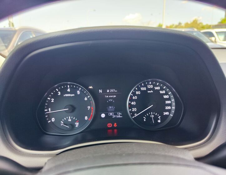 Hyundai i30 16
