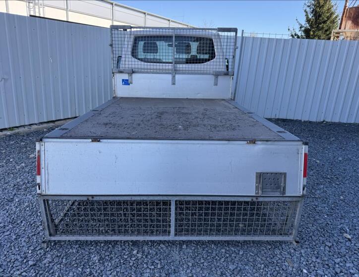 Volkswagen Transporter 24