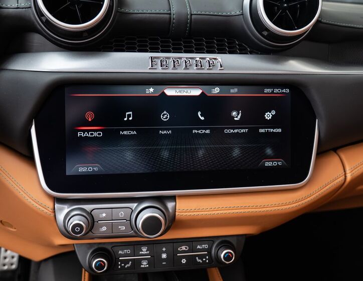 Ferrari Portofino 11