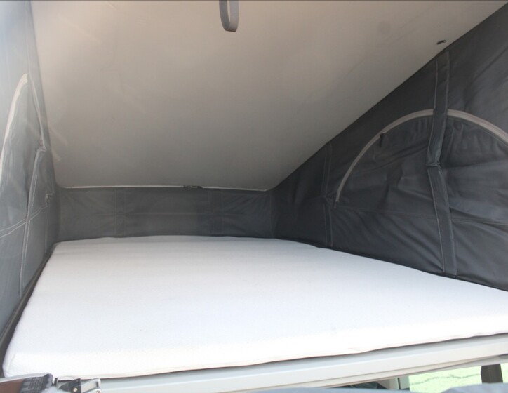 Volkswagen California 32
