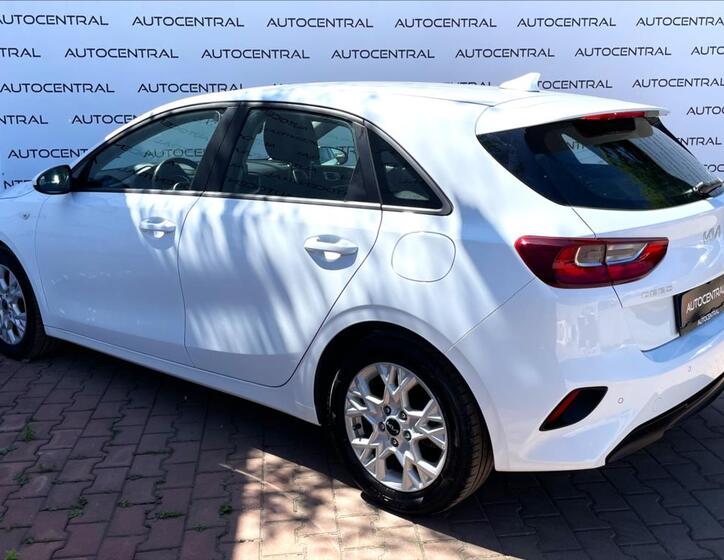 KIA Ceed 6