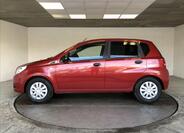 Chevrolet Aveo 4