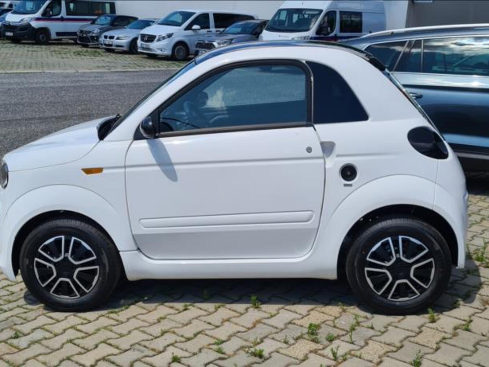 Microcar DUE 8